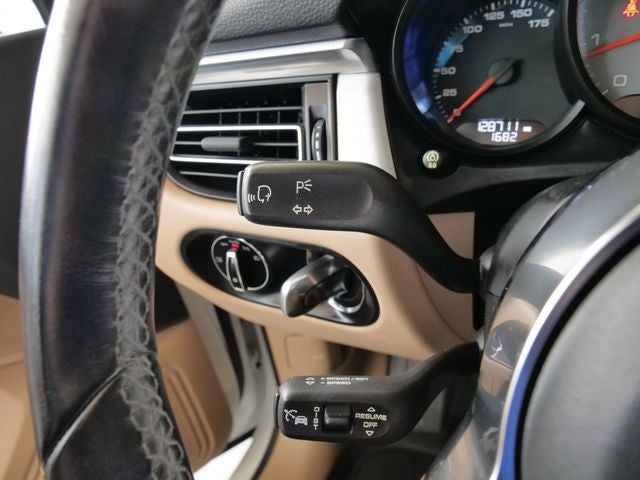 2019 Porsche Macan S