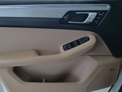 2019 Porsche Macan S