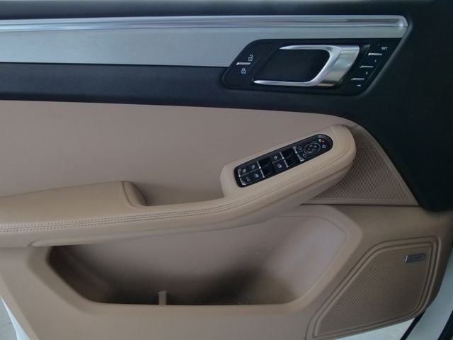 2019 Porsche Macan S