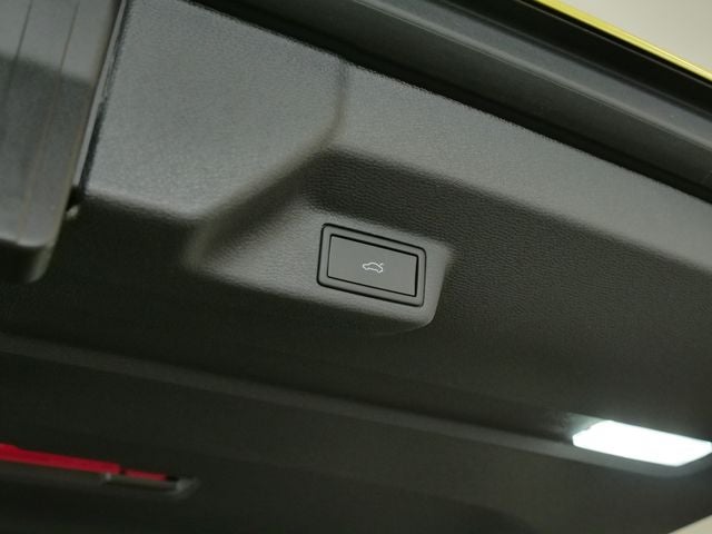 2025 Volkswagen ID. Buzz Pro S Plus