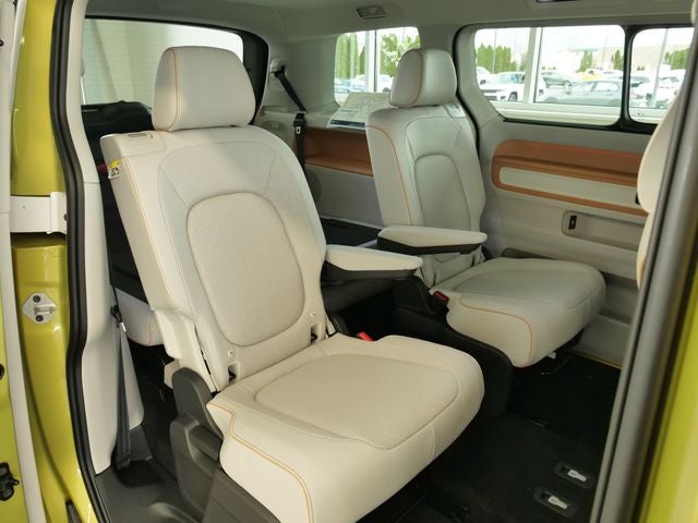 2025 Volkswagen ID. Buzz Pro S Plus