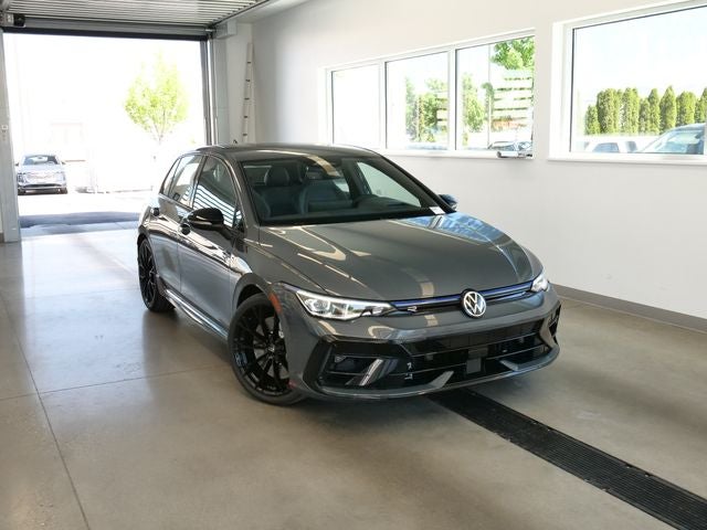 2026 Volkswagen Golf R 2.0T