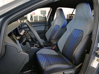 2026 Volkswagen Golf R 2.0T
