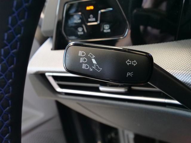 2026 Volkswagen Golf R 2.0T