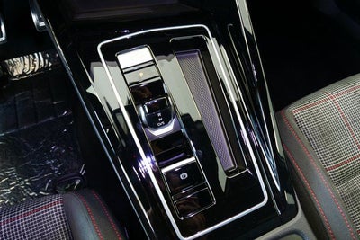 2025 Volkswagen Golf GTI 2.0T S