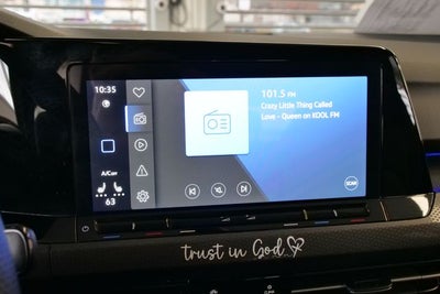 2024 Volkswagen Golf GTI SE