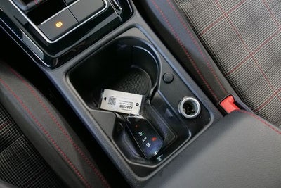 2024 Volkswagen Golf GTI SE