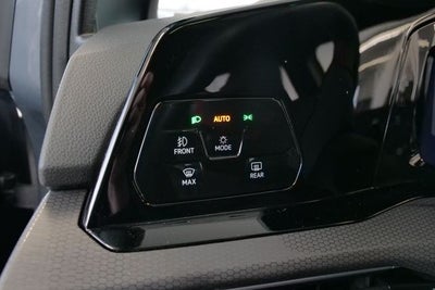 2024 Volkswagen Golf GTI SE