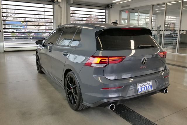 2024 Volkswagen Golf GTI SE