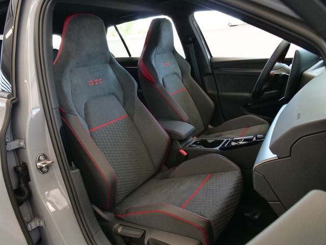 2026 Volkswagen Golf GTI 2.0T SE