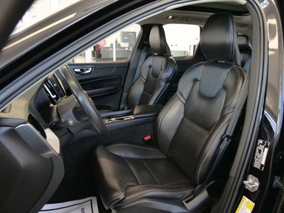 2021 Volvo XC60 T5 Inscription
