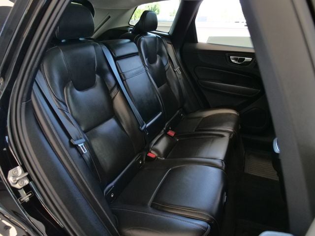2021 Volvo XC60 T5 Inscription