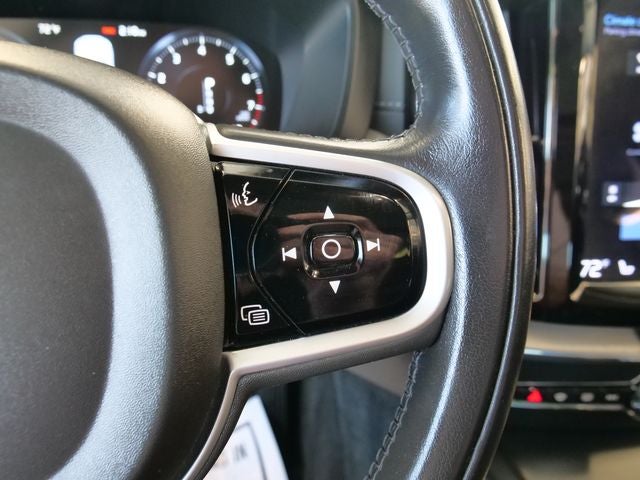 2021 Volvo XC60 T5 Inscription