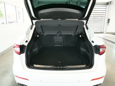 2017 Maserati Levante Base