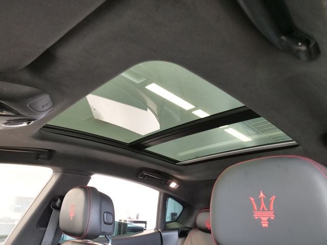 2017 Maserati Levante Base