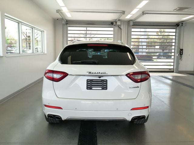 2017 Maserati Levante Base