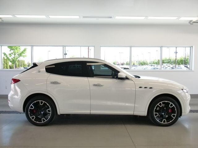 2017 Maserati Levante Base